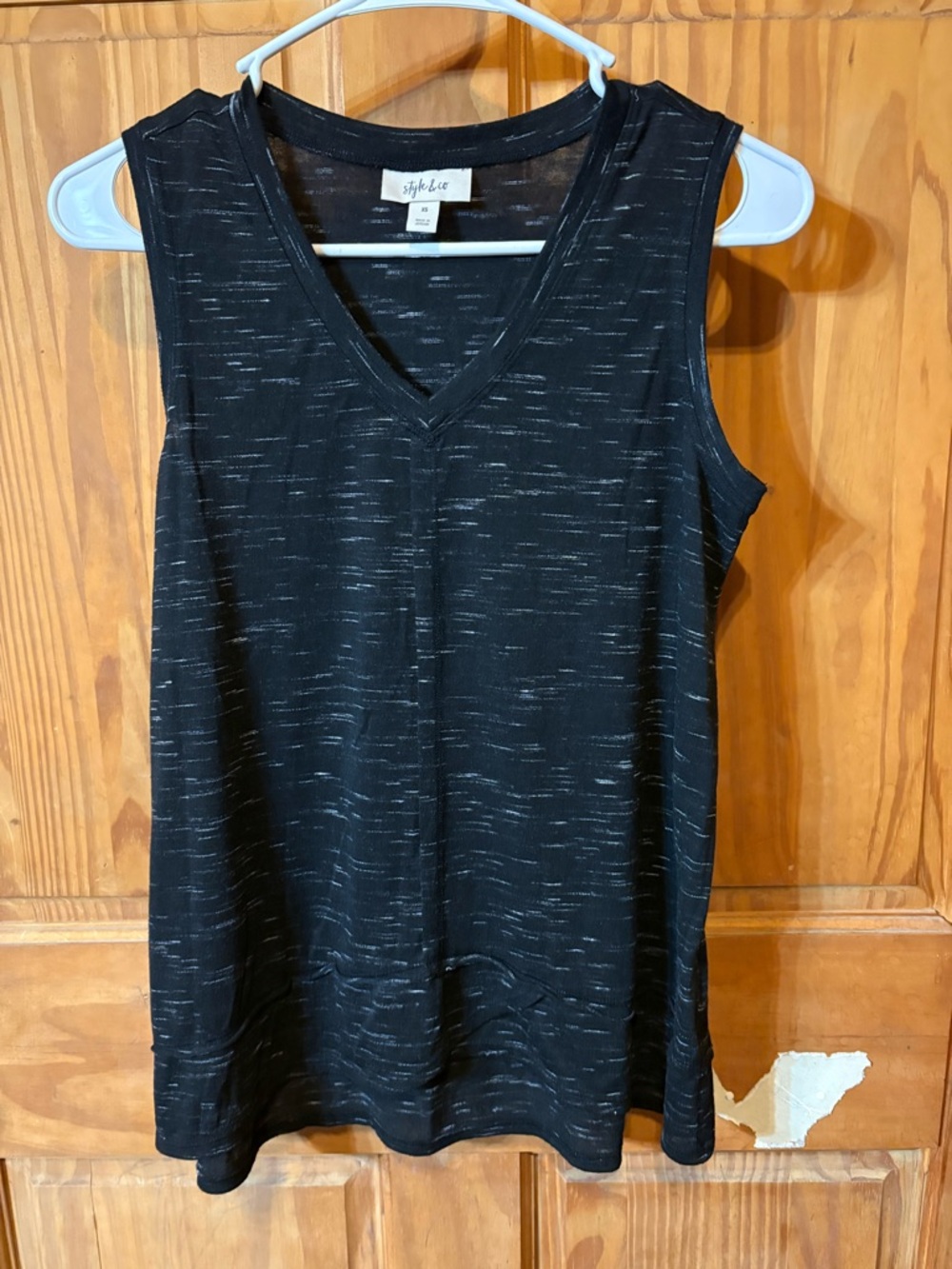 Style & Co. Black Heathered V-Neck Tank Top